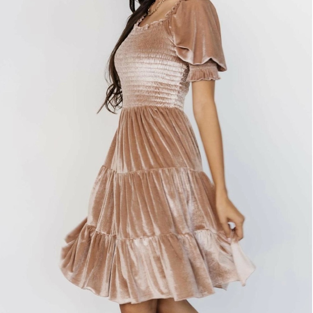 Smocked velvet dress - Picture 2 of 4